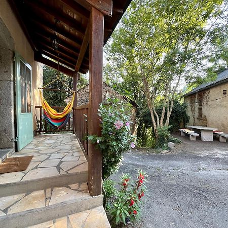 Parenthese En Foret - Lodge Baliveau Le Bez  Экстерьер фото