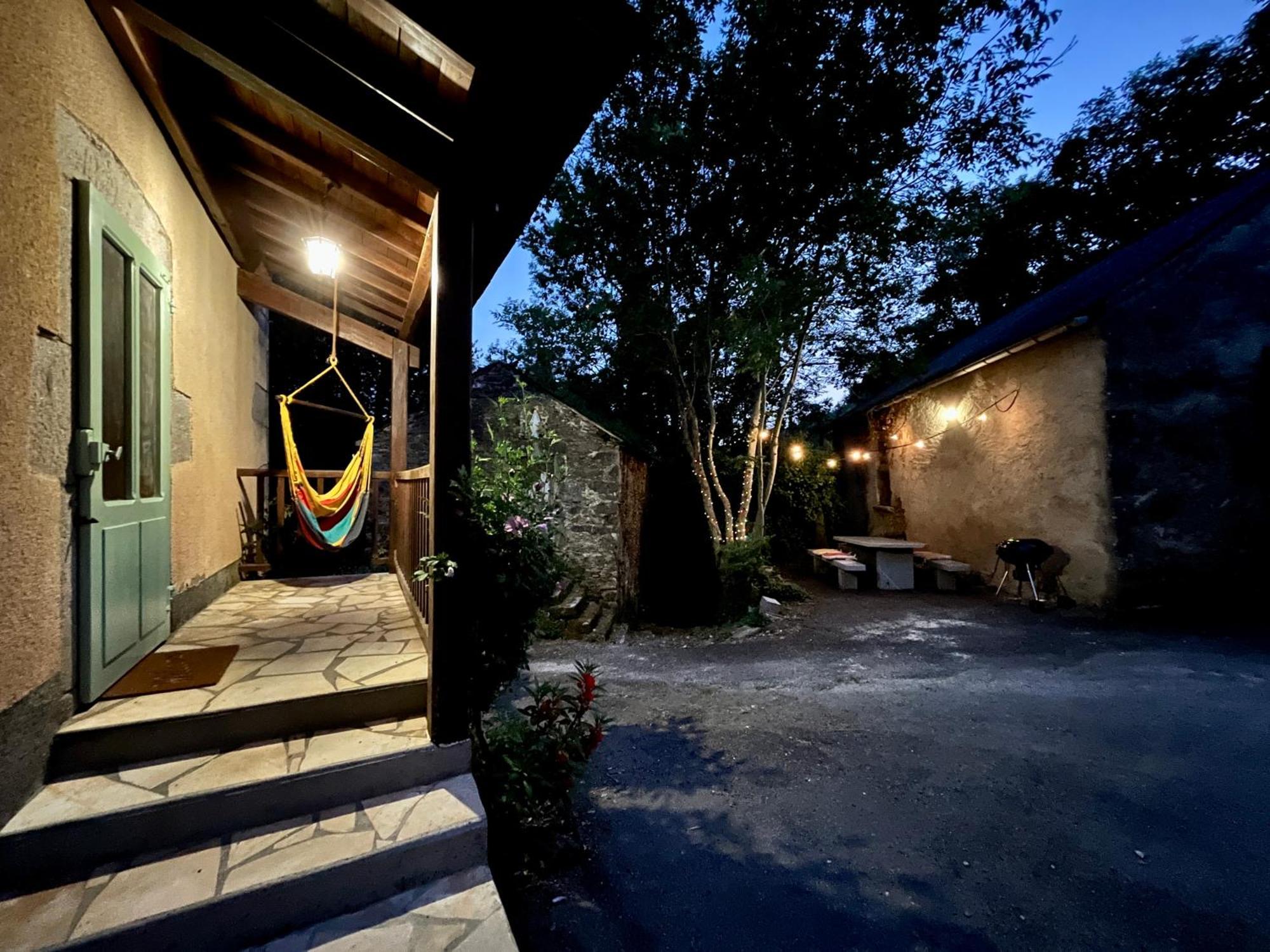 Parenthese En Foret - Lodge Baliveau Le Bez  Экстерьер фото